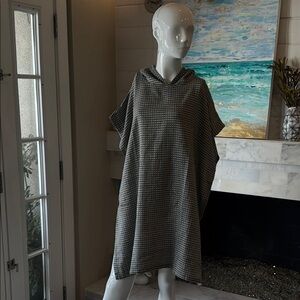 Hat Attack Black Striped Cotton Beach Hoodie Swimsuit Coverup Size OS NWT